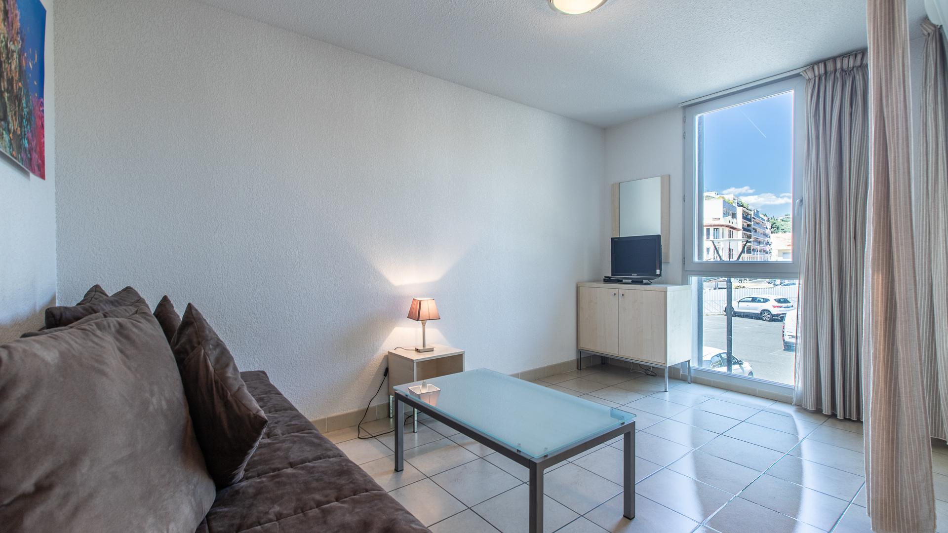 Vacanceole - Residence Le Crystal Cagnes-sur-Mer Ngoại thất bức ảnh