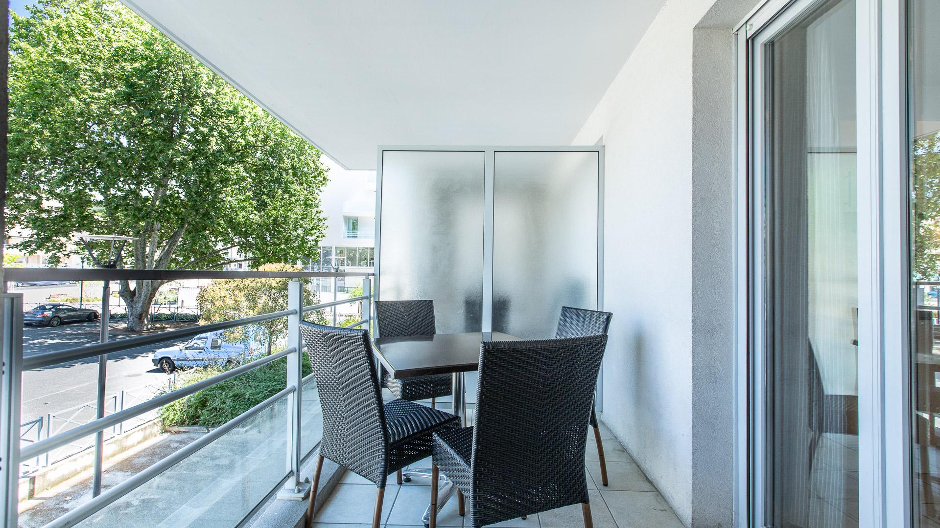 Vacanceole - Residence Le Crystal Cagnes-sur-Mer Ngoại thất bức ảnh