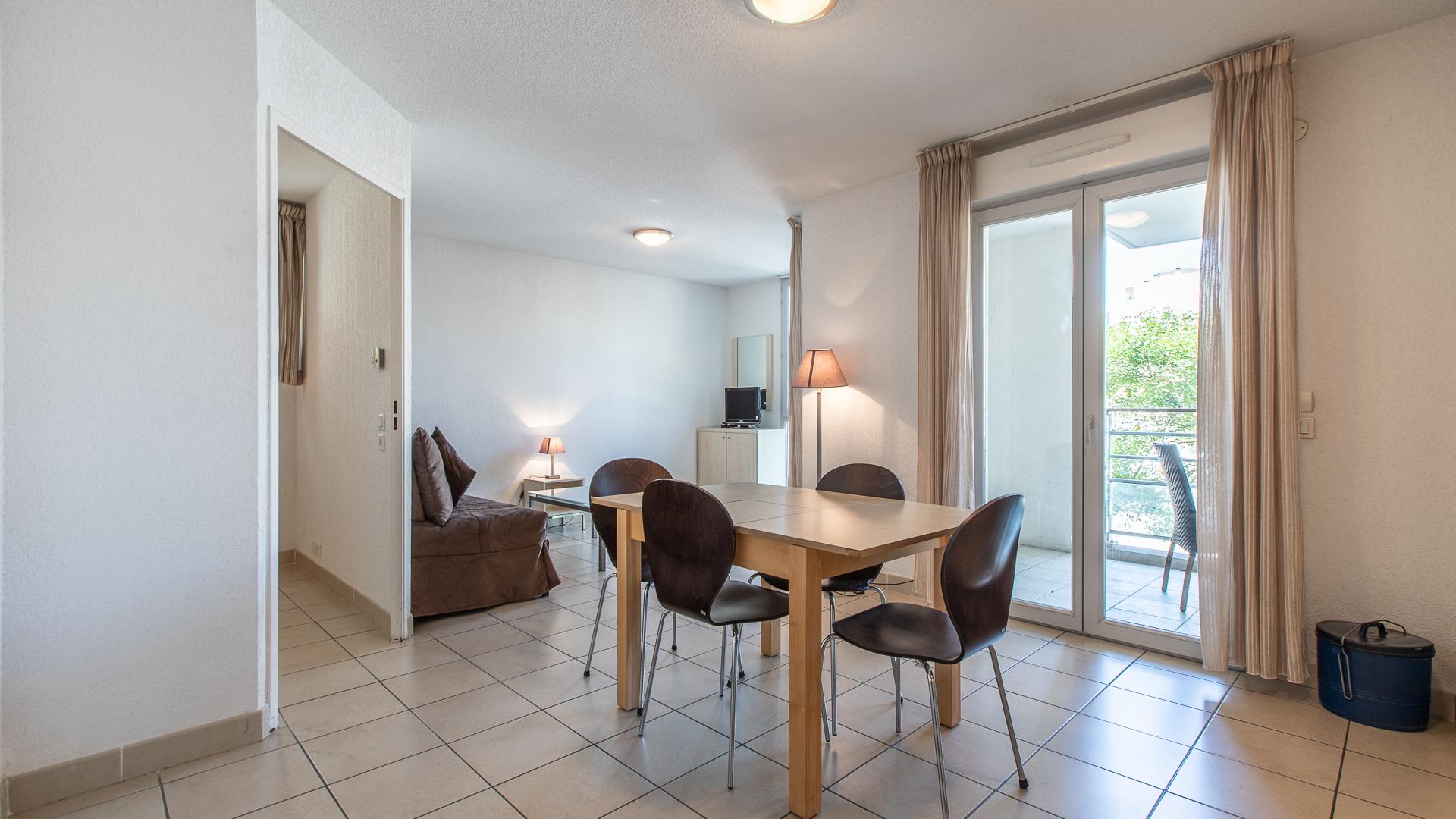Vacanceole - Residence Le Crystal Cagnes-sur-Mer Ngoại thất bức ảnh