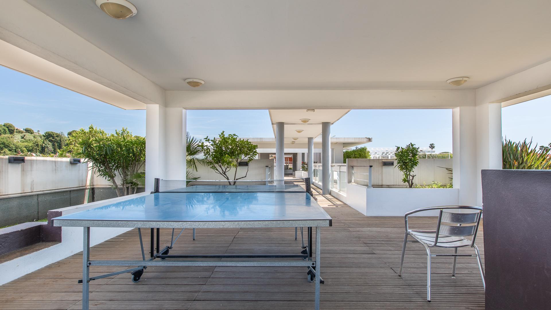 Vacanceole - Residence Le Crystal Cagnes-sur-Mer Ngoại thất bức ảnh