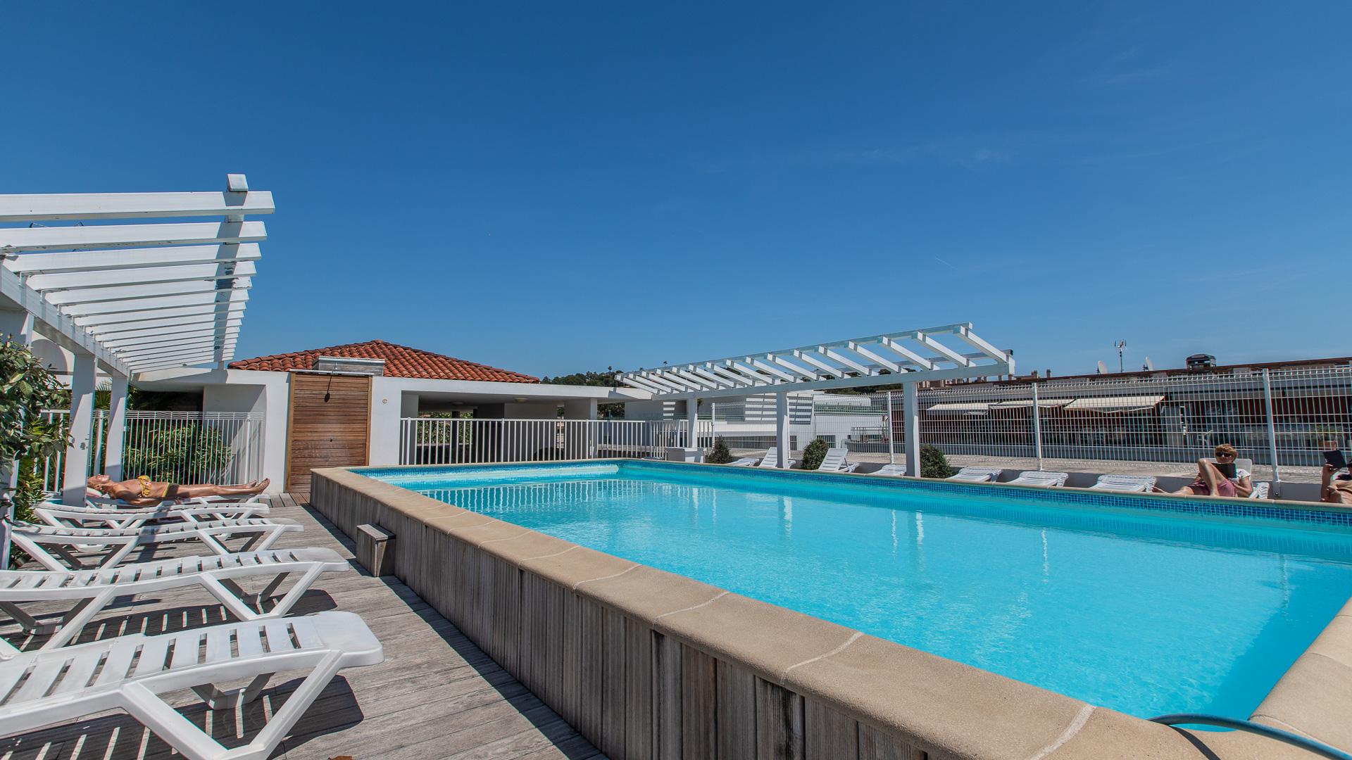 Vacanceole - Residence Le Crystal Cagnes-sur-Mer Ngoại thất bức ảnh