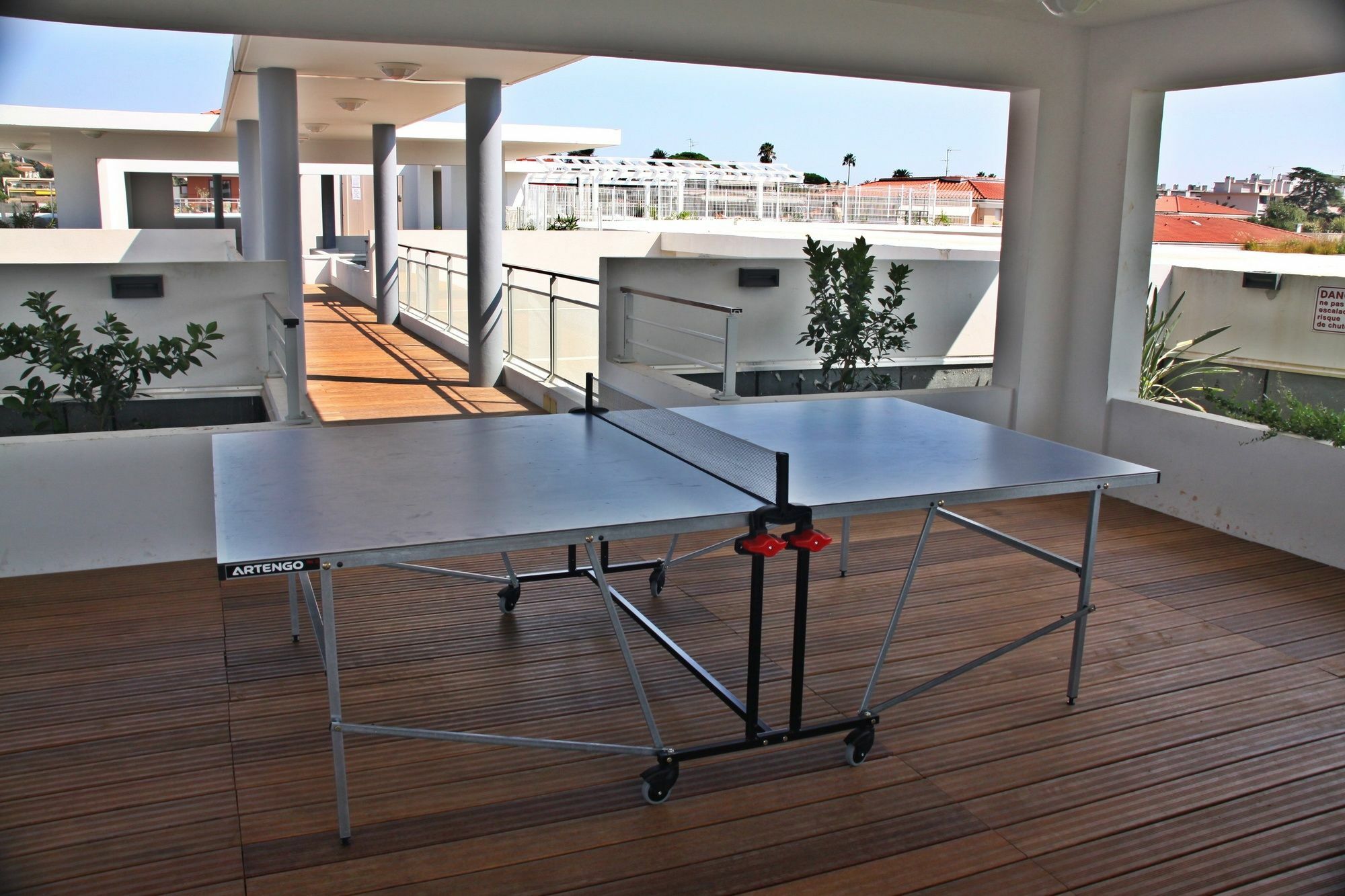 Vacanceole - Residence Le Crystal Cagnes-sur-Mer Ngoại thất bức ảnh
