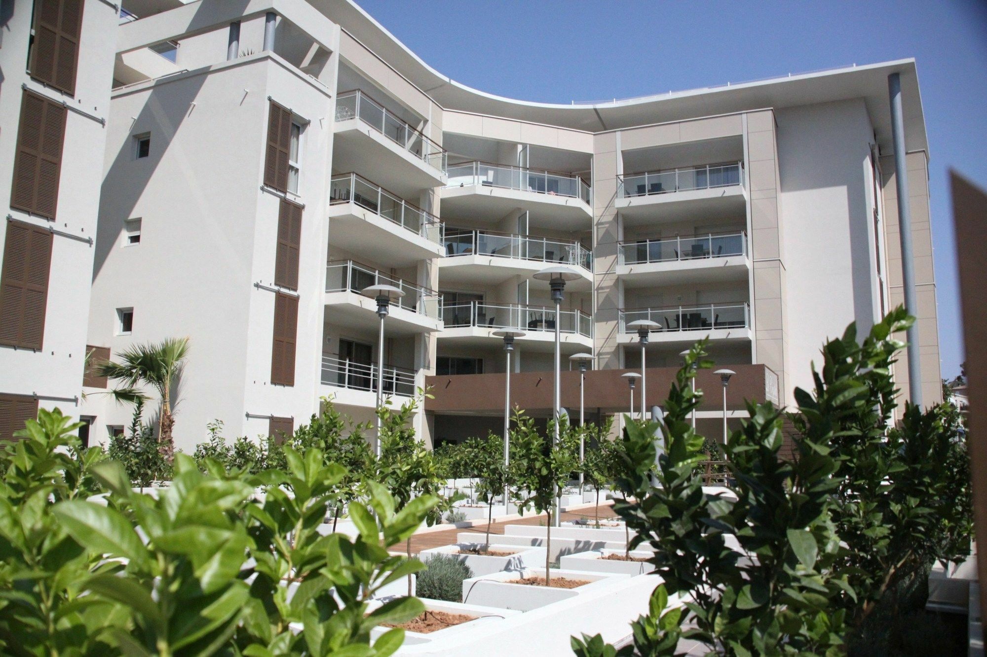 Vacanceole - Residence Le Crystal Cagnes-sur-Mer Ngoại thất bức ảnh